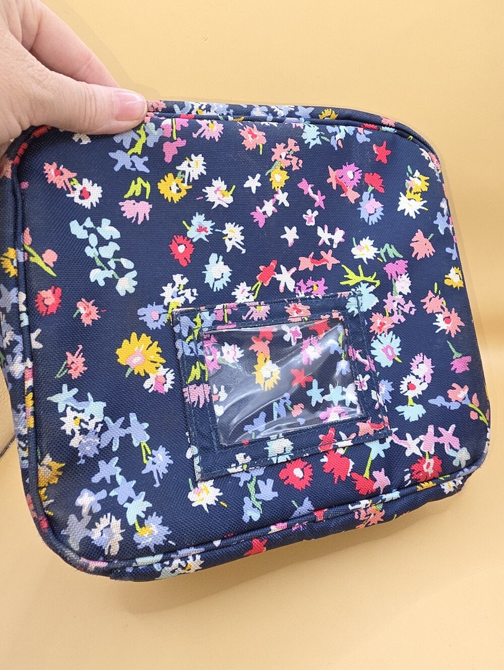 Vera Bradley Lunch Bag Scattered Wildflowers Navy Blue - Picture 2 of 4